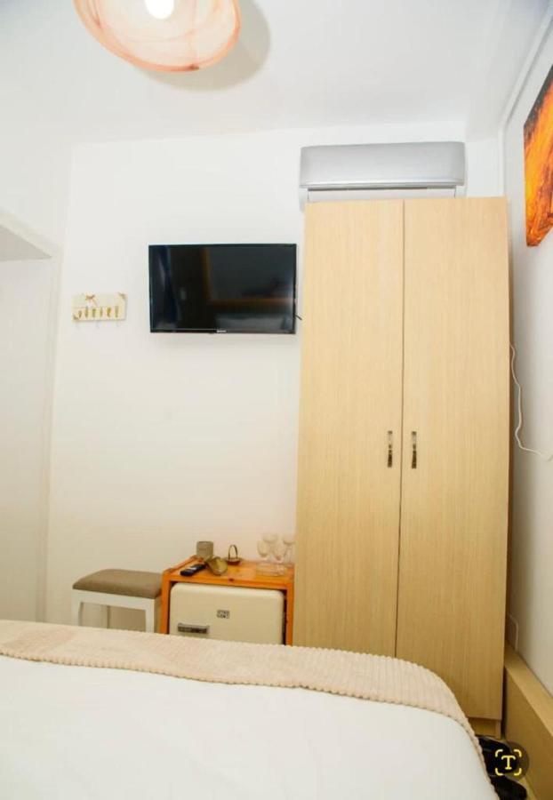 Bistro Centru Vechi Craiova Hotel Luaran gambar
